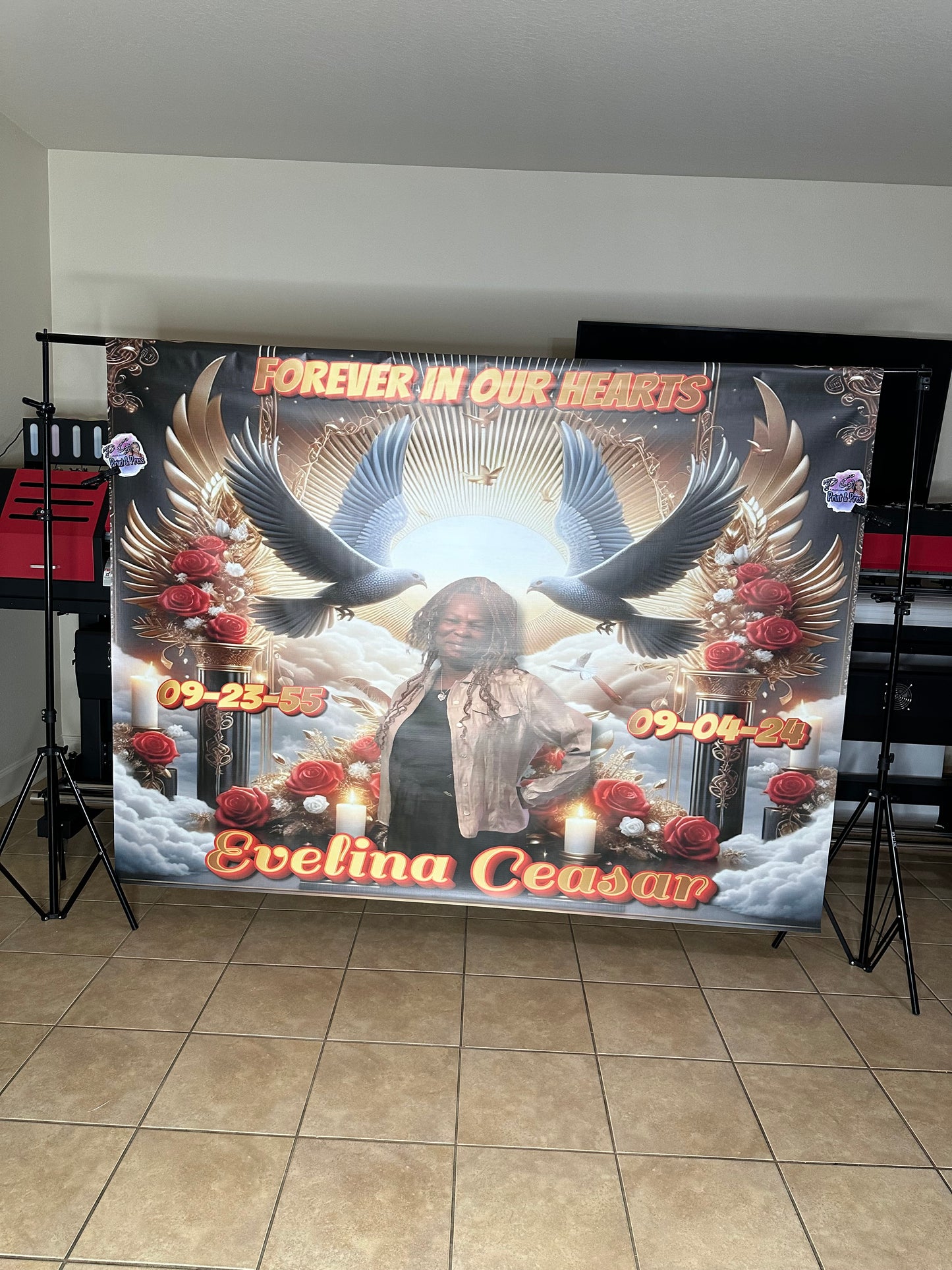 Backdrop / Banner