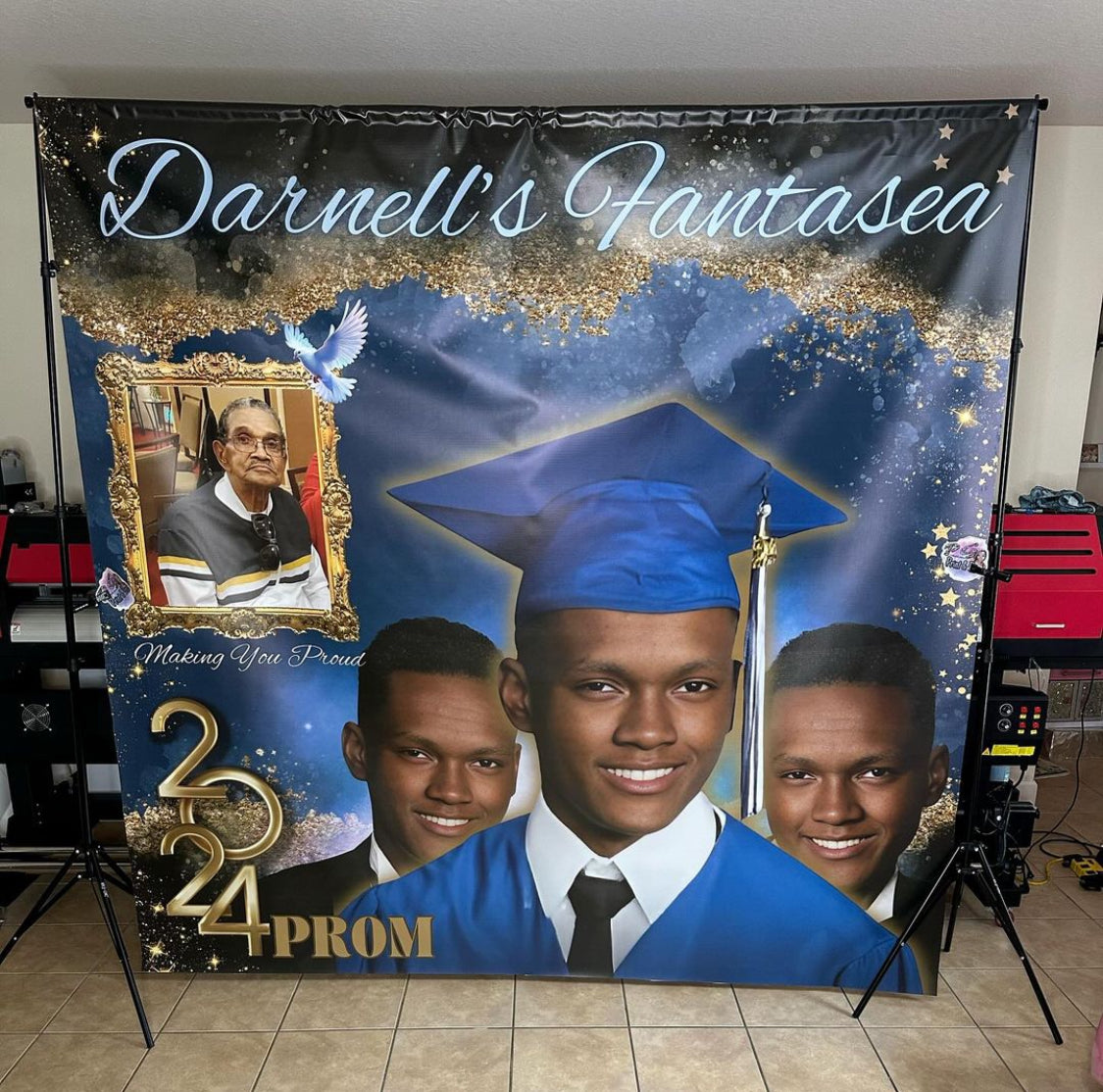 Backdrop / Banner