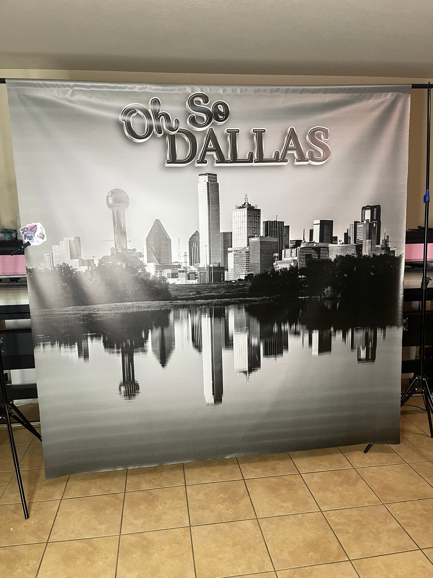 Backdrop / Banner