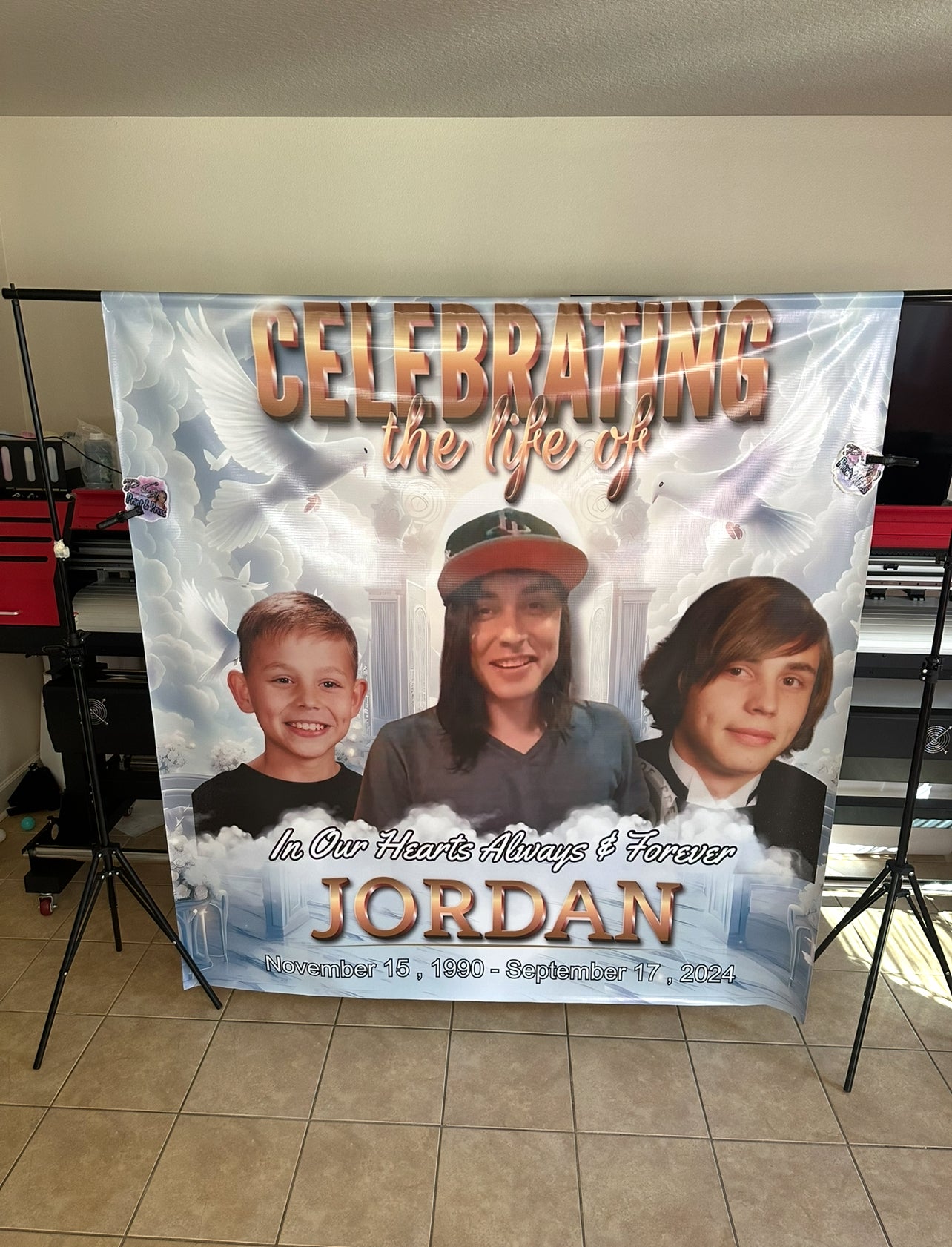 Backdrop / Banner