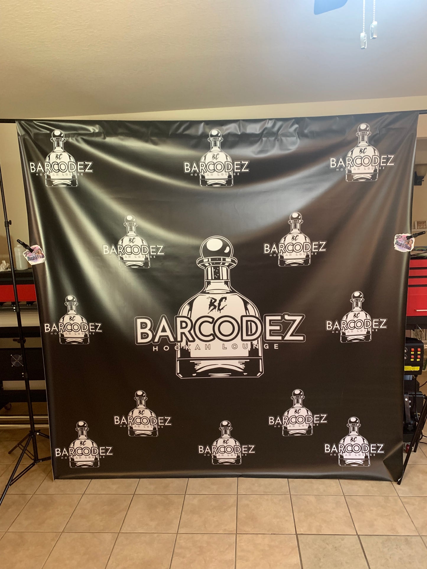 Backdrop / Banner
