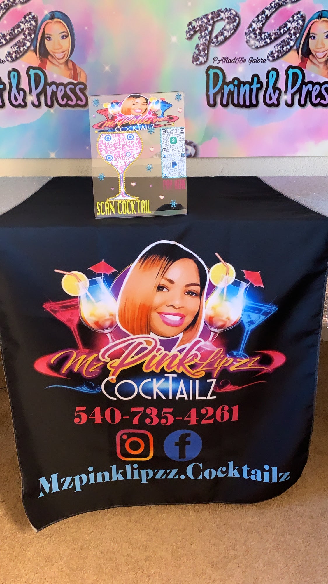 Custom table runner